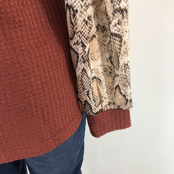 Grace & Emma Top With Colorful M - Picture 7 of 15